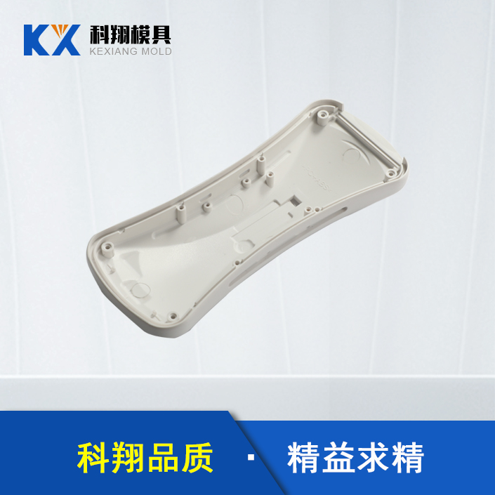 塑膠模具模頭十分重要，注塑模具模頭應(yīng)該怎么安裝？